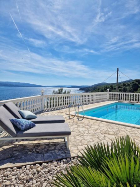 Villa Ensoleillee Solta Kroatien